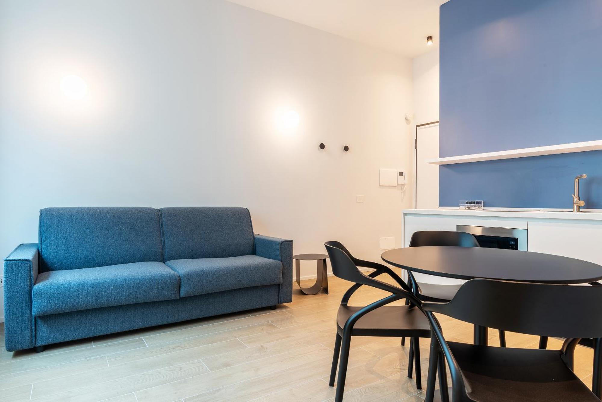 Easyhomes-City Centre Suites Milano Exteriör bild